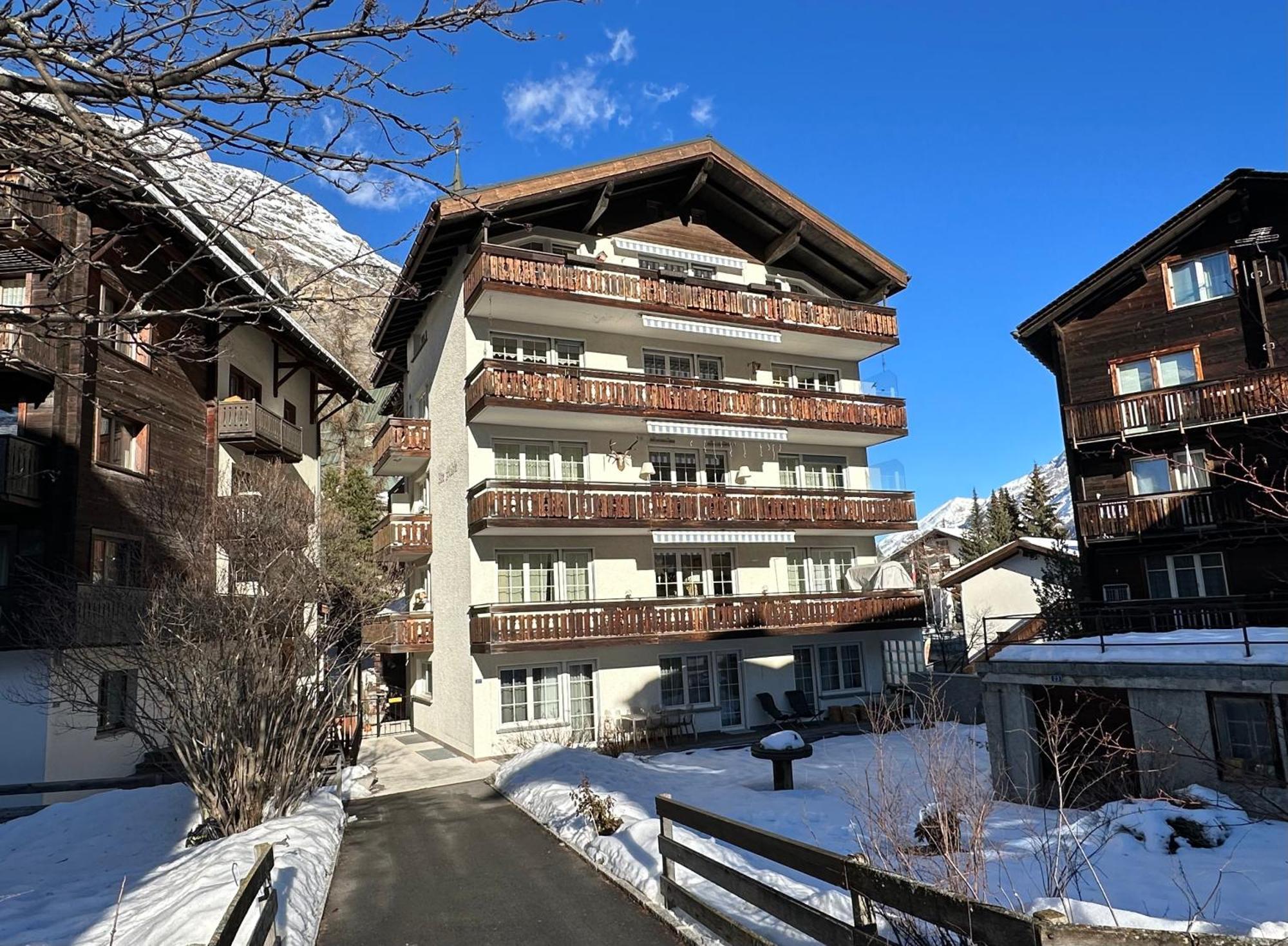 Good Value Apartments By Mountain Exposure Zermatt Exterior photo